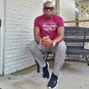 Meet your Posher, Chris